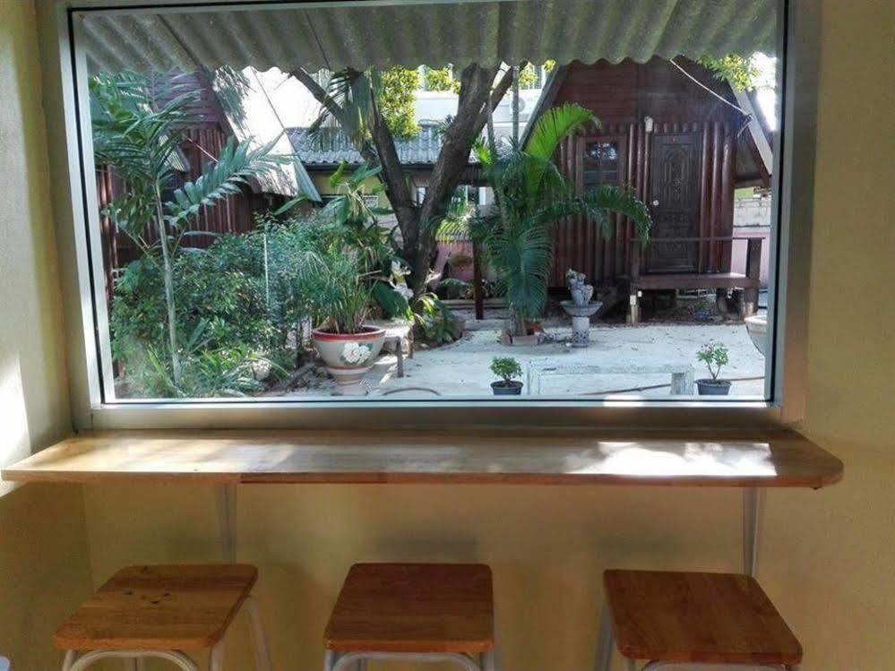 Hotel Bnr 2*