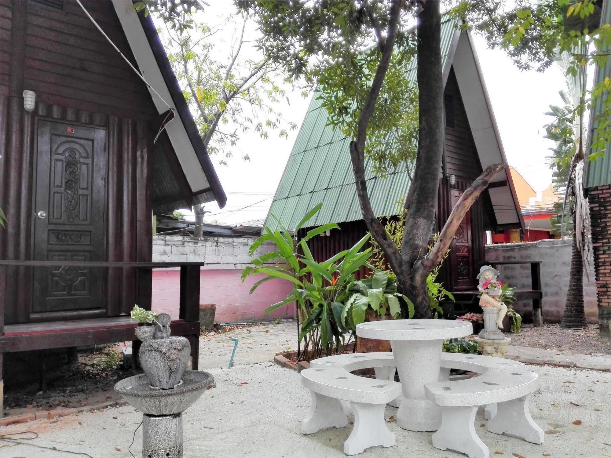Bnr 2* Bangkok